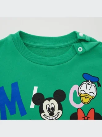 Bebé Haz sonreír con las sudaderas de Disney