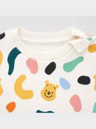 Bebé Haz sonreír con las sudaderas de Disney