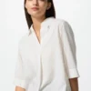Blusa de mujer de rayón con cuello skipper y mangas 3/4 | A rayas Blusa de mujer de rayón con cuello skipper y mangas 3/4 | A rayas
