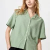 Camisas de mujer de mezcla de lino con cuello abierto | Mangas cortas Camisas de mujer de mezcla de lino con cuello abierto | Mangas cortas