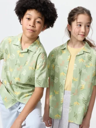Camisas infantiles de cuello abierto | Mangas cortas | Estampado