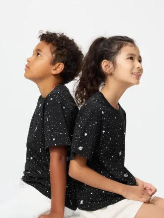 Camiseta con gráfico de Jason Polan para niños