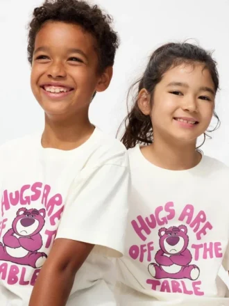 Camiseta con gráfico de Toy Story para niños UT Camiseta con gráfico de Toy Story para niños UT