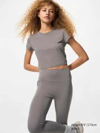Camiseta corta AIRism Soft para mujer
