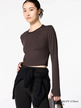 Camiseta corta Ultra Stretch AIRism para mujer | Camiseta de manga larga