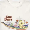 Camiseta gráfica UT con personajes alegres para mujer