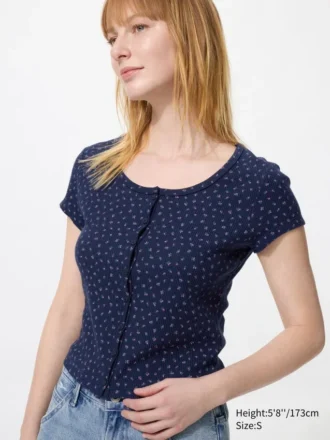 Camiseta mini con cuello abierto tipo waffle para mujer | Estampado