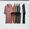 Camiseta unisex con cuello en V Camiseta unisex con cuello en V