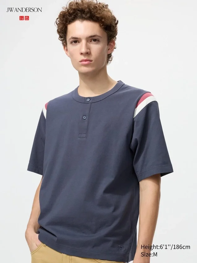 Camiseta unisex con cuello Henley Camiseta unisex con cuello Henley