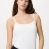 Camisola sin mangas con sujetador AIRism para mujer Camisola sin mangas con sujetador AIRism para mujer