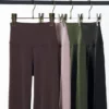 Leggings acampanados Ultra Stretch AIRism con protección UV para mujer Leggings acampanados Ultra Stretch AIRism con protección UV para mujer