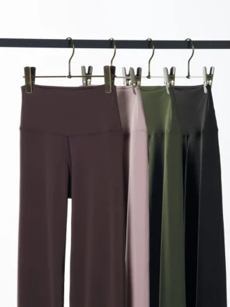Leggings acampanados Ultra Stretch AIRism con protección UV para mujer