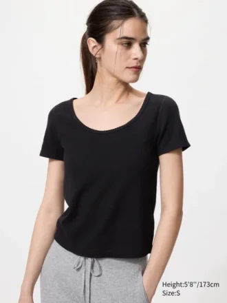 Mini camiseta de cuello redondo con punto calado para mujer