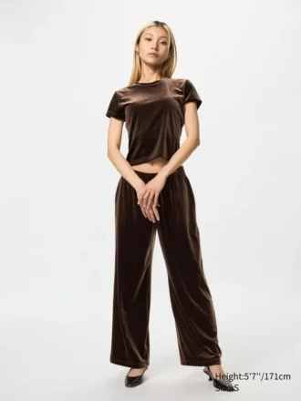 Mini camiseta de terciopelo suave para mujer Mini camiseta de terciopelo suave para mujer