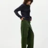 Pantalones de pana de corte recto para mujer Pantalones de pana de corte recto para mujer