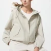 Parka corta de mezcla de algodón para mujer con pantalones cortos Parka corta de mezcla de algodón para mujer con pantalones cortos