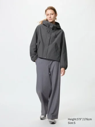 Parka corta de mezcla de algodón para mujer con pantalones cortos