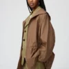 Parkas oversize transparentes con protección UV para mujer Parkas oversize transparentes con protección UV para mujer