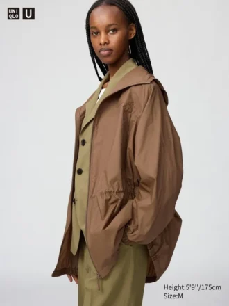 Parkas oversize transparentes con protección UV para mujer Parkas oversize transparentes con protección UV para mujer