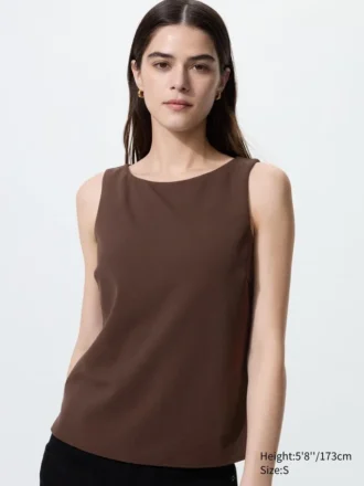 Partes de arriba con sujetador y cuello barco de jersey crepé para mujer