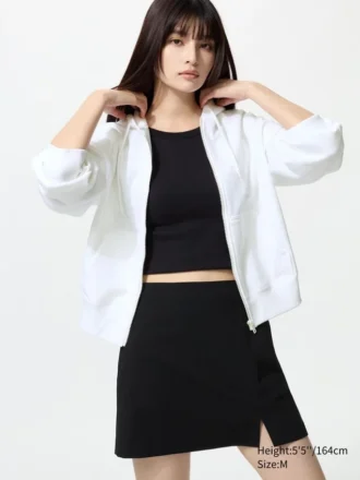 Sudadera con capucha y cremallera completa para mujer