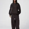Sudadera unisex con medio cierre y tejido cepillado Sudadera unisex con medio cierre y tejido cepillado