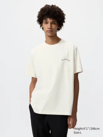 unisex curated by tate de la coleccin camiseta grfica ut 2 5 330x440 - Unisex Curated by Tate: De la colecci&oacute;n Camiseta gr&aacute;fica UT