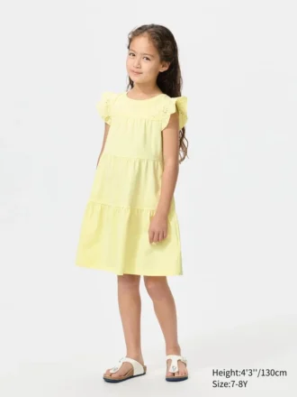Vestido combinado para niña